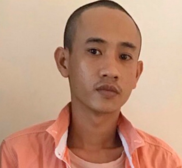 Giải cứu hai cô gái bị côn đồ bắt giữ để đòi nợ - 1 Giải cứu hai cô gái bị côn đồ bắt giữ để đòi nợ - 1