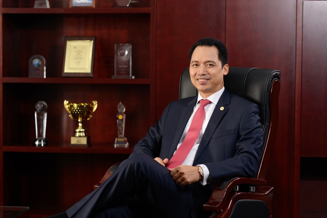Ông Nguyễn Hoàng Linh được Ngân hàng MSB bổ nhiệm làm tân Tổng giám đốc - 1 Ông Nguyễn Hoàng Linh được Ngân hàng MSB bổ nhiệm làm tân Tổng giám đốc - 1