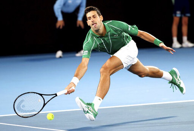 Australian Open: Djokovic, Federer khởi đầu suôn sẻ ở trận ra quân - 1