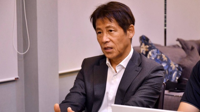 Gia hạn hợp đồng với Thái Lan, HLV Akira Nishino nhận lương cao kỷ lục - 1 Gia hạn hợp đồng với Thái Lan, HLV Akira Nishino nhận lương cao kỷ lục - 1