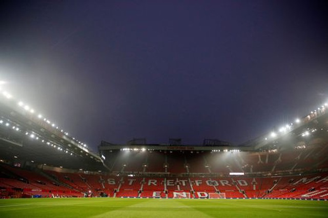 Những khoảnh khắc g&acirc;y thất vọng của Man Utd trước Burnley tr&ecirc;n s&acirc;n nh&agrave; - 1