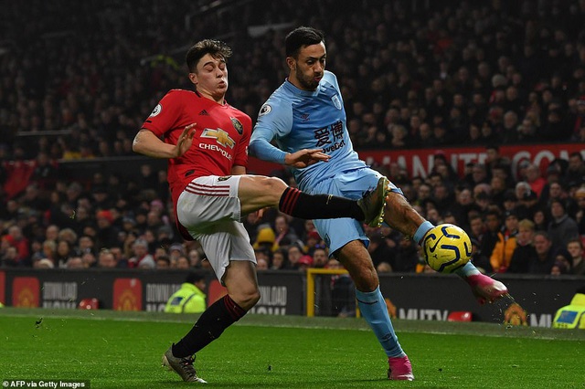 Những khoảnh khắc g&acirc;y thất vọng của Man Utd trước Burnley tr&ecirc;n s&acirc;n nh&agrave; - 5