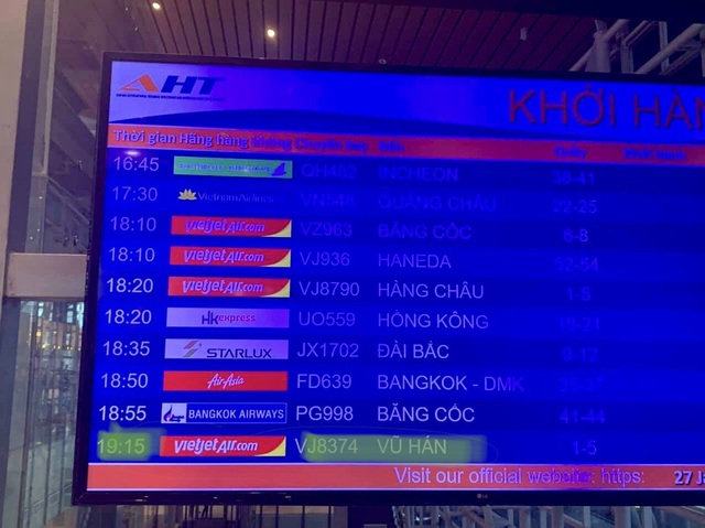 166 du khách đến Đà Nẵng từ Vũ Hán đã khởi hành bay về nước - 2