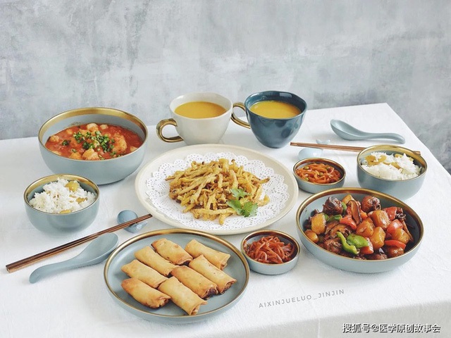 3 loại thức ăn thừa cần vứt bỏ, ngay cả bỏ tủ lạnh hay hâm nóng cũng vẫn gây bệnh - 3 3 loại thức ăn thừa cần vứt bỏ, ngay cả bỏ tủ lạnh hay hâm nóng cũng vẫn gây bệnh - 3