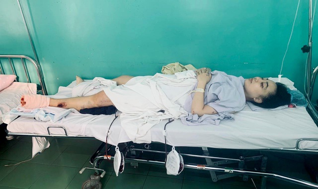 Tạm giữ tài xế ô tô dùng ma túy, tông 2 người thương vong rồi bỏ trốn - 2 Tạm giữ tài xế ô tô dùng ma túy, tông 2 người thương vong rồi bỏ trốn - 2