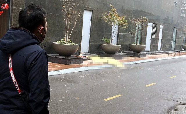 Hà Nội: Cô gái trẻ rơi từ tầng 20 chung cư The Golden Palm - 1 Hà Nội: Cô gái trẻ rơi từ tầng 20 chung cư The Golden Palm - 1