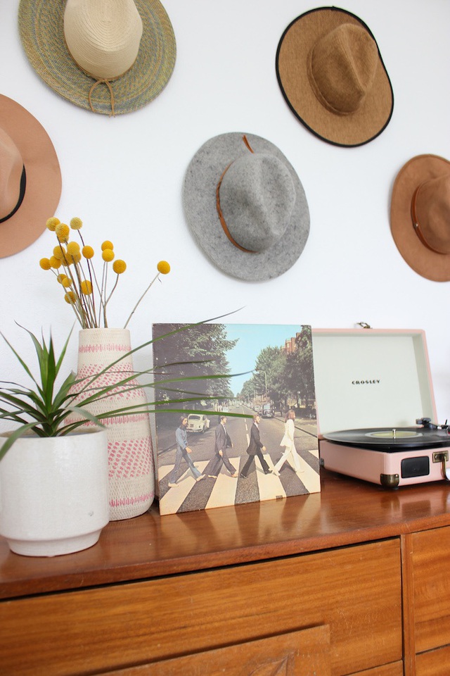 Lạ mắt với ng&ocirc;i nh&agrave; trồng hơn 100 loại c&acirc;y xanh, ai nh&igrave;n cũng m&ecirc; mẩn - 5