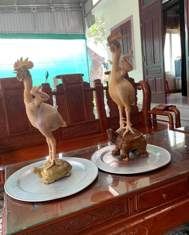 Những mâm cỗ gà chầu vô cùng độc đáo ngày Rằm tháng Giêng - 3 Những mâm cỗ gà chầu vô cùng độc đáo ngày Rằm tháng Giêng - 3