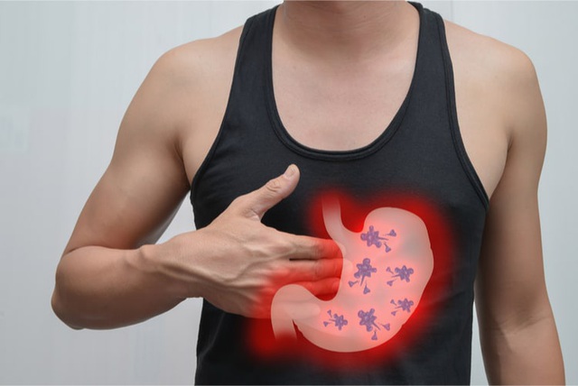 Triệu chứng n&agrave;o cảnh b&aacute;o sớm ung thư dạ d&agrave;y? - 2