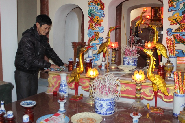 Độc đáo khu nghĩa trang thờ hơn 100 con cá Ông - 12 Độc đáo khu nghĩa trang thờ hơn 100 con cá Ông - 12