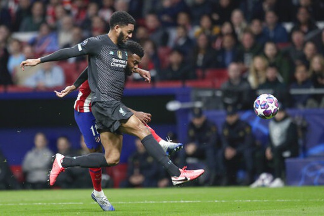 Những khoảnh khắc thất bại của Liverpool trên sân Atletico Madrid - 12 Những khoảnh khắc thất bại của Liverpool trên sân Atletico Madrid - 12