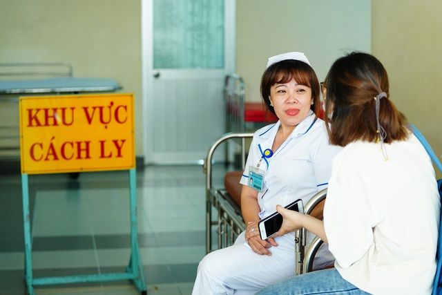 Việt kiều Mỹ nhiễm Covid-19: Cảm ơn những “ân nhân áo trắng” - 4