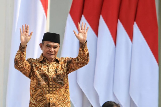 Bộ trưởng Indonesia khuyên “chồng nghèo nên lấy vợ giàu” để thoát nghèo - 1