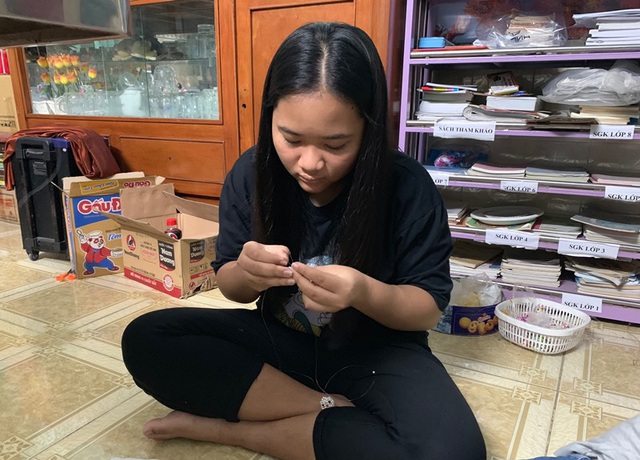 37 năm cưu mang, dạy miễn phí cho các em lang thang cơ nhỡ - 4 37 năm cưu mang, dạy miễn phí cho các em lang thang cơ nhỡ - 4
