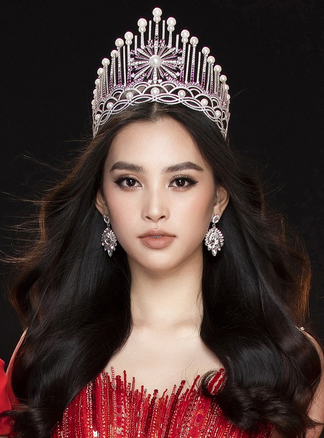 Nhìn lại nhan sắc top 3 Hoa hậu Việt Nam 2018 sau 2 năm - 8 Nhìn lại nhan sắc top 3 Hoa hậu Việt Nam 2018 sau 2 năm - 8