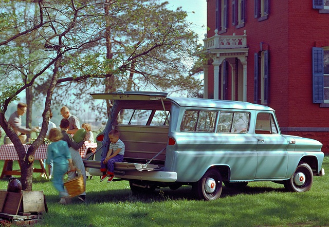 Chevrolet Suburban - D&ograve;ng xe nh&agrave; binh giữa đời thường - 10