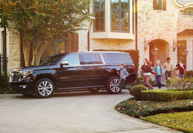Chevrolet Suburban - D&ograve;ng xe nh&agrave; binh giữa đời thường - 17