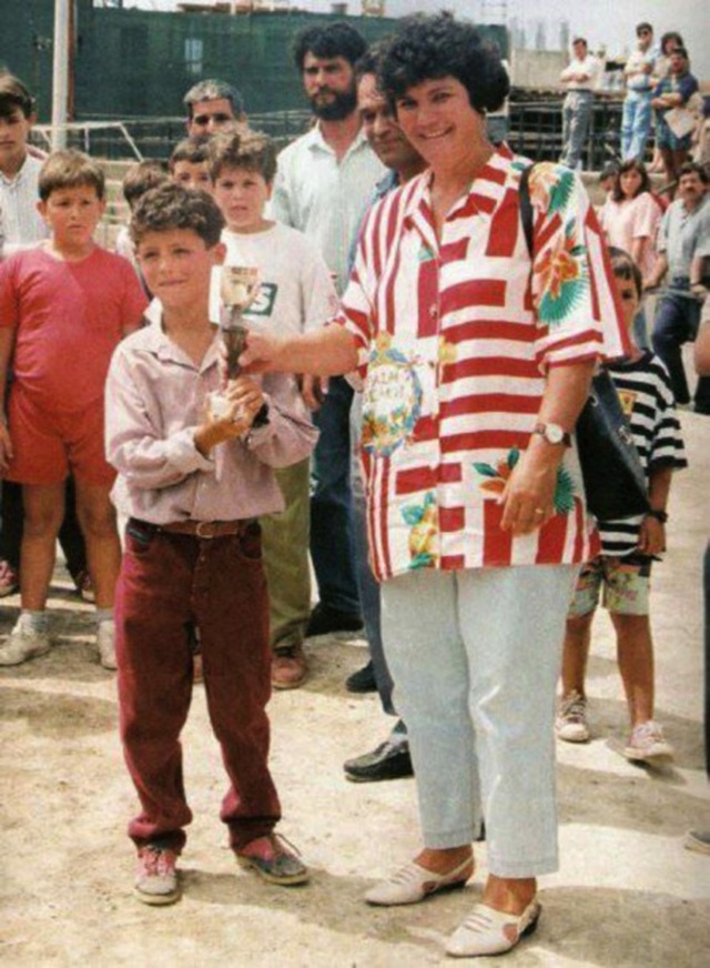 Bỏ cả tập luyện, C.Ronaldo vội vã về quê chăm mẹ đột quỵ - 3 Bỏ cả tập luyện, C.Ronaldo vội vã về quê chăm mẹ đột quỵ - 3