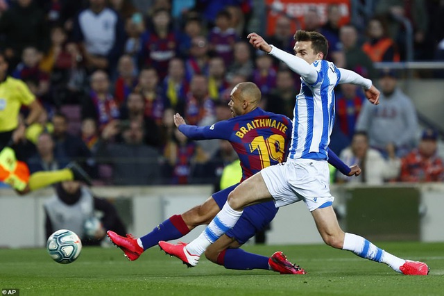 Messi ghi bàn, Barcelona hạ Sociedad và tạm chiếm ngôi đầu bảng - 4 Messi ghi bàn, Barcelona hạ Sociedad và tạm chiếm ngôi đầu bảng - 4