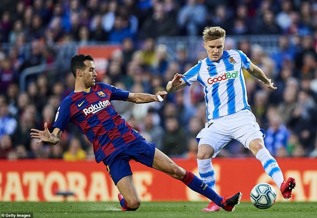 Messi ghi bàn, Barcelona hạ Sociedad và tạm chiếm ngôi đầu bảng - 6 Messi ghi bàn, Barcelona hạ Sociedad và tạm chiếm ngôi đầu bảng - 6