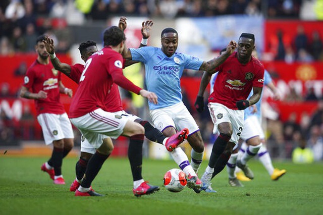 Những khoảnh khắc Man Utd hạ gục Man City tại Old Trafford - 13 Những khoảnh khắc Man Utd hạ gục Man City tại Old Trafford - 13