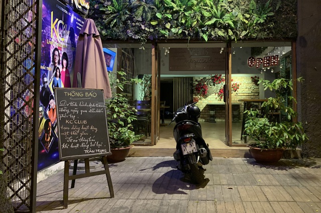 Phố B&ugrave;i Viện chưa từng c&oacute; một đ&ecirc;m &ldquo;sống chậm&rdquo; như thế - 21