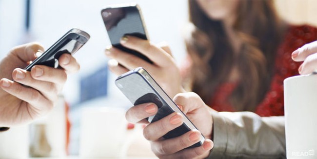 Kết quả h&igrave;nh ảnh cho phụ thuộc điện thoại