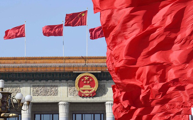 Bên ngoài Đại lễ đường nhân dân Bắc Kinh, nơi thường diễn ra các cuộc họp quan trọng của Trung Quốc - Ảnh chụp màn hình Tân Hoa xã