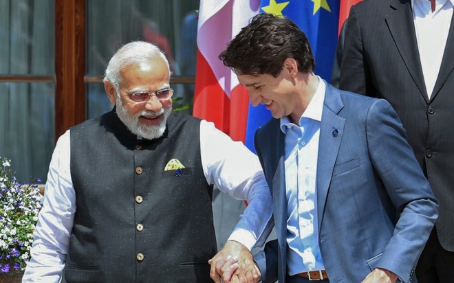 Thủ tướng Ấn Độ Narendra Modi và Thủ tướng Canada Justin Trudeau tại một sự kiện đa phương. Ảnh: ANI.
Thủ tướng Ấn Độ Narendra Modi và Thủ tướng Canada Justin Trudeau tại một sự kiện đa phương. Ảnh: ANI.