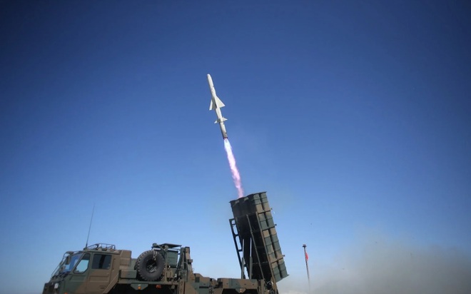 Tên lửa chống tàu của Nhật Bản trong một đợt phóng thử. Ảnh: JGSDF Tên lửa chống tàu của Nhật Bản trong một đợt phóng thử. Ảnh: JGSDF