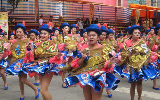 Tưng bừng lễ hội Carnival tại Bolivia