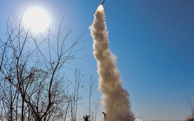 Hình ảnh vụ phóng tên lửa hôm 2/2 do KCNA cung cấp - Ảnh: KCNA

