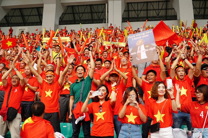 Nhiều công ty du lịch hết vé sang Philippines xem U22 Việt Nam đá chung kết - Ảnh 1. Nhiều công ty du lịch hết vé sang Philippines xem U22 Việt Nam đá chung kết - Ảnh 1.