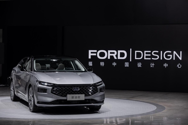 Chi tiết Ford Mondeo 2022: Màn lột xác của mẫu xe từng bán tại Việt Nam - 1