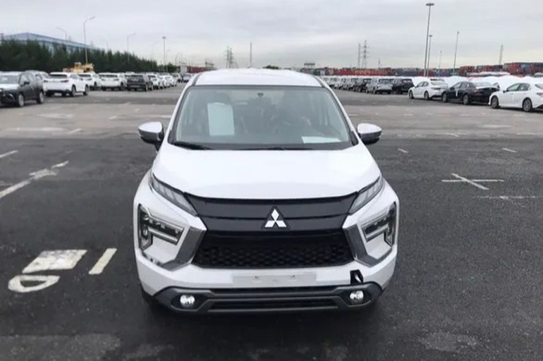 Mitsubishi Xpander 2022 cập cảng Việt Nam, sốt vó trước Toyota Veloz? - 1 Mitsubishi Xpander 2022 cập cảng Việt Nam, sốt vó trước Toyota Veloz? - 1