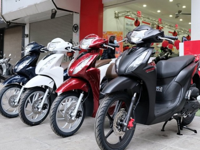 Bất chấp khách hàng phản đối, giá xe Honda Vision vượt mốc 50 triệu đồng - 1 Bất chấp khách hàng phản đối, giá xe Honda Vision vượt mốc 50 triệu đồng - 1