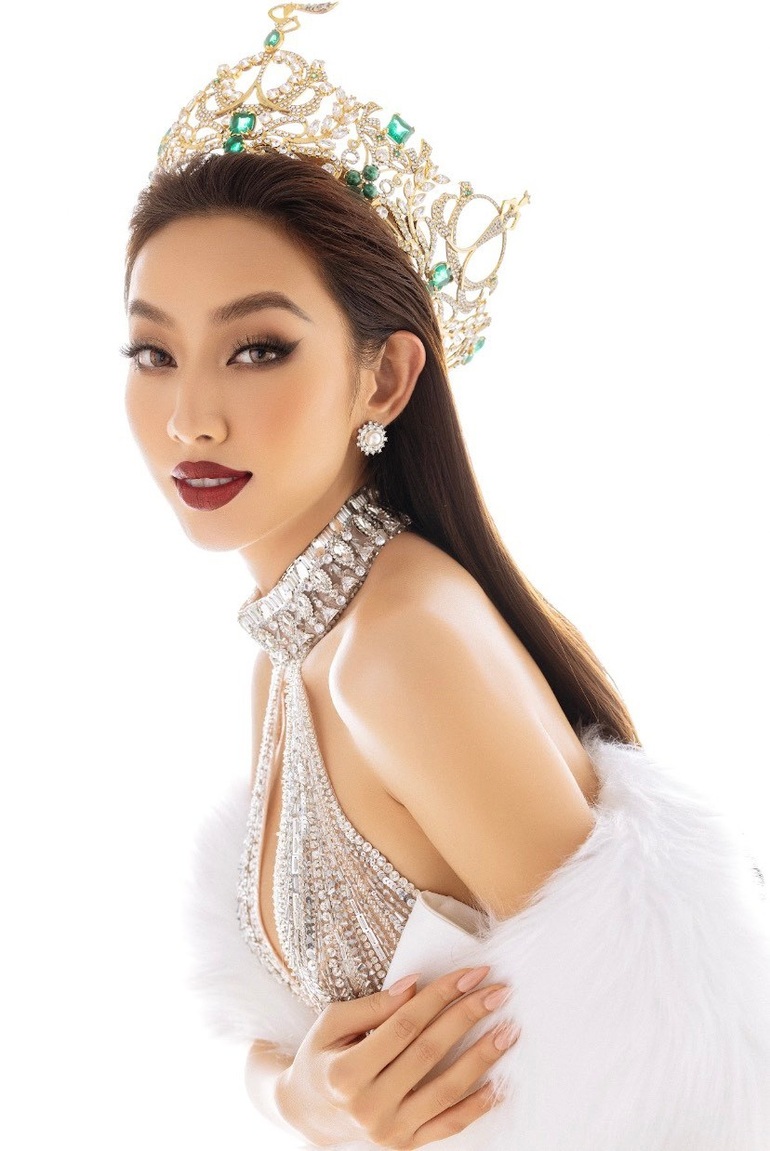 Sau 6 tháng đăng quang, Hoa hậu Thùy Tiên thay đổi như thế nào - 4