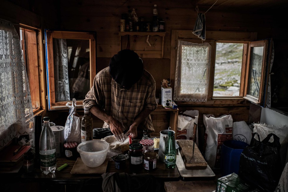 Theo chân người chăn cừu trên vùng đồng cỏ núi Alps - Ảnh 18. Theo chân người chăn cừu trên vùng đồng cỏ núi Alps - Ảnh 18.