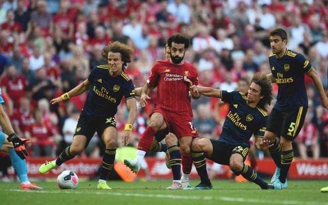 Salah tren duong vuon toi dang cap Messi va Ronaldo hinh anh 2 