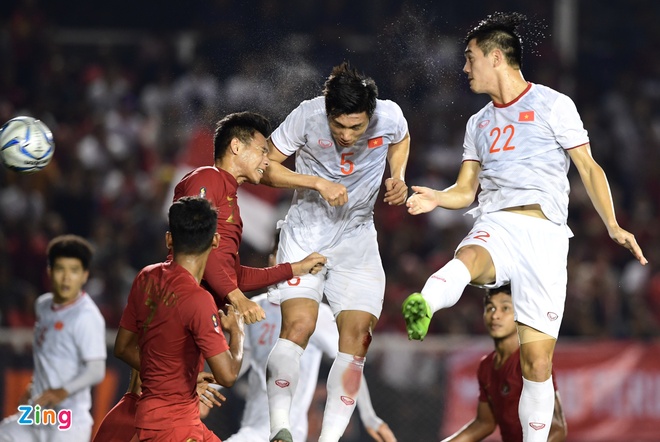 'Van Hau la tai nang dac biet, can duoc ren luyen o chau Au' hinh anh 1 hau_zing.jpg