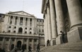 Ngân hàng trung ương Anh đẩy nhanh hành động chống lạm phát