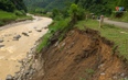 Huyện Quan Sơn khẩn trương khắc phục thiệt hại do mưa lũ