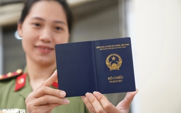 Bộ Công an sẽ bổ sung mục "nơi sinh" vào hộ chiếu mẫu mới