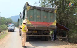 Chấn chỉnh tình trạng xe chở đất gây mất an toàn giao thông trên đường tỉnh 523C 