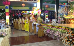 Đại Lễ kính mừng Phật đản tại Chùa Giáng