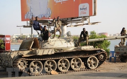 Giao tranh leo thang ở Khartoum sau khi lệnh ngừng bắn hết hiệu lực