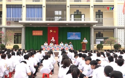 Gần 400 đoàn viên, thanh niên Đông Sơn tham gia tư vấn, hướng nghiệp, tuyển sinh năm 2024