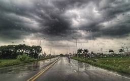 Cảnh báo mưa dông và mưa lớn cục bộ ở khu vực tỉnh Thanh Hóa