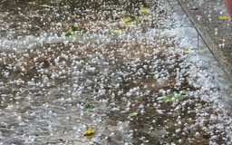 Cảnh báo dông tố, lốc, sét, mưa đá và mưa lớn cục bộ trên khu vực tỉnh Thanh Hóa (ngày 15/5)