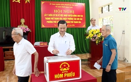 Chủ tịch UBND tỉnh Đỗ Minh Tuấn dự hội nghị lấy ý kiến cử tri về việc sắp xếp đơn vị hành chính
